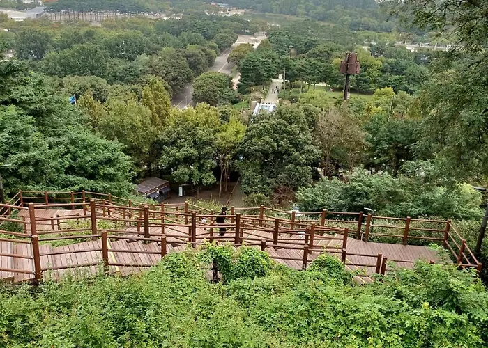 Globenest Villa